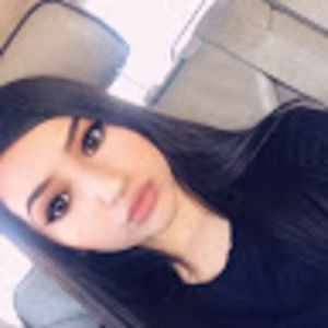 Meet your Posher, Alyssa